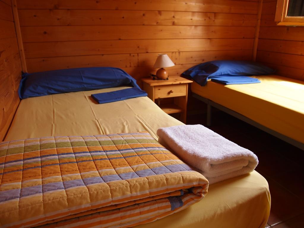 Camping El Pasqualet 호텔 칼다스 데 몬트부이 외부 사진