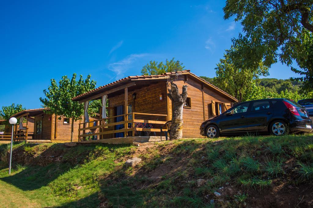 Camping El Pasqualet 호텔 칼다스 데 몬트부이 외부 사진